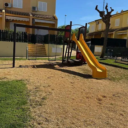 Holiday home Casa Coqueta Con Jardin
