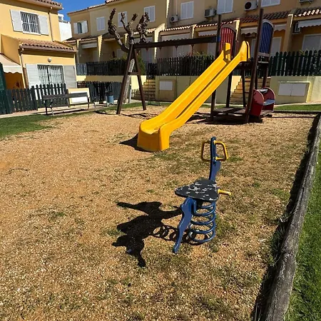Casa Coqueta Con Jardin * La Redondela
