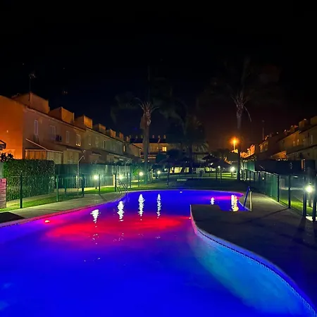 Casa Coqueta Con Jardin * La Redondela